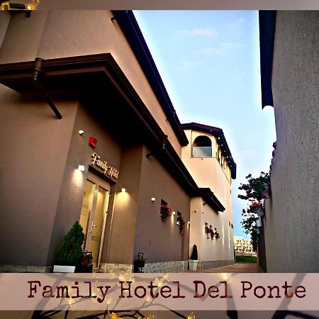 Del Ponte Hotel Свиленград Екстериор снимка